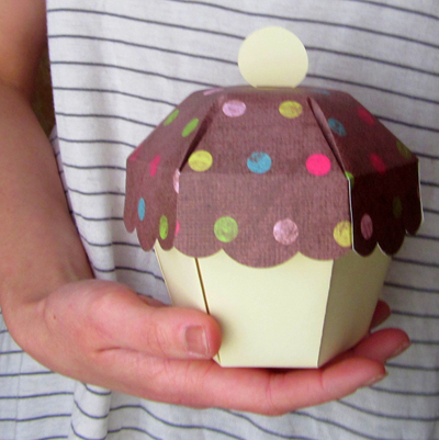 paper acorn handmade